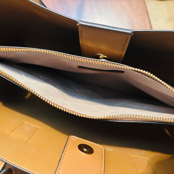 Michael Kors Signature White and Brown Tote - Picture 6 of 9